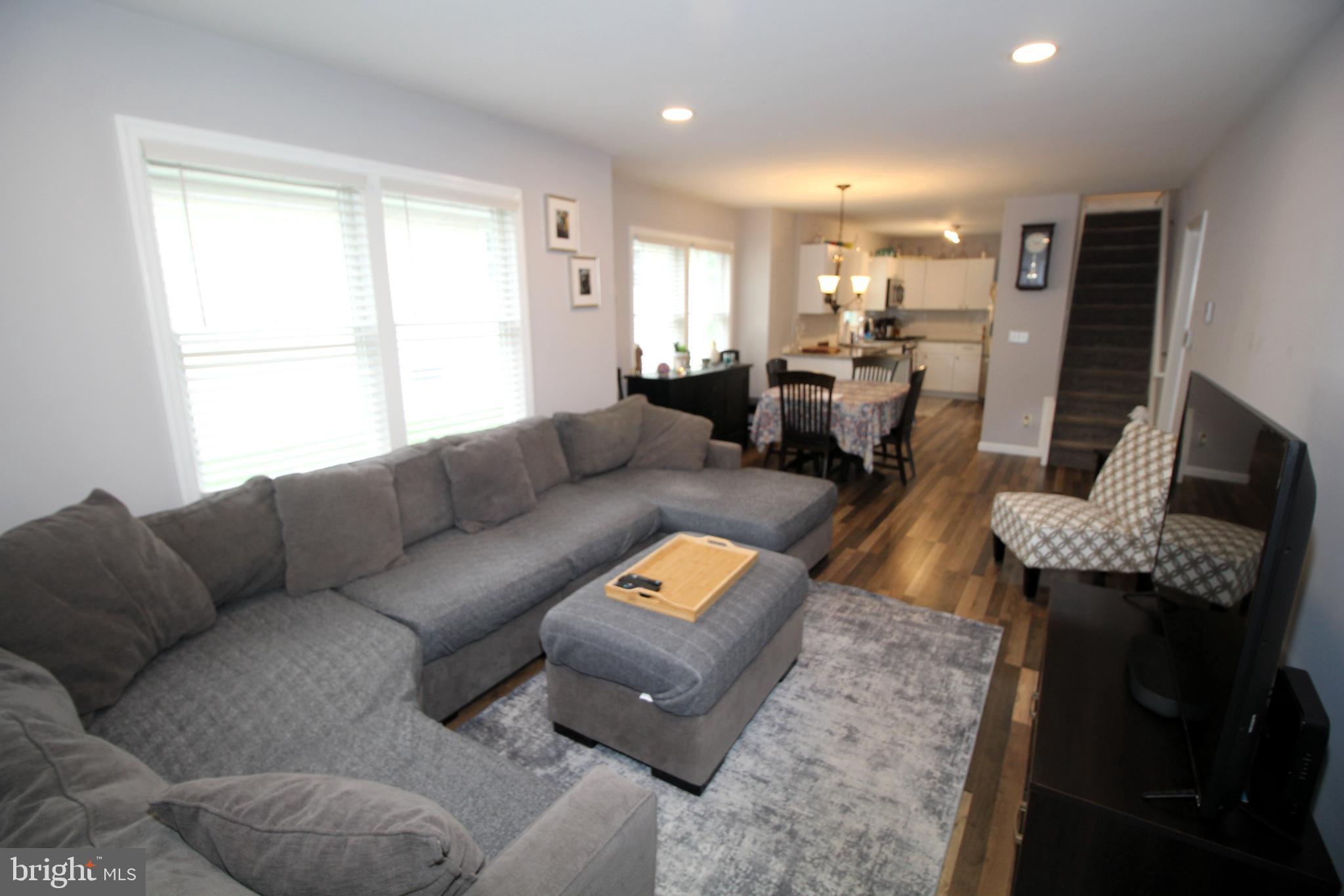 43 Sherwood Ave