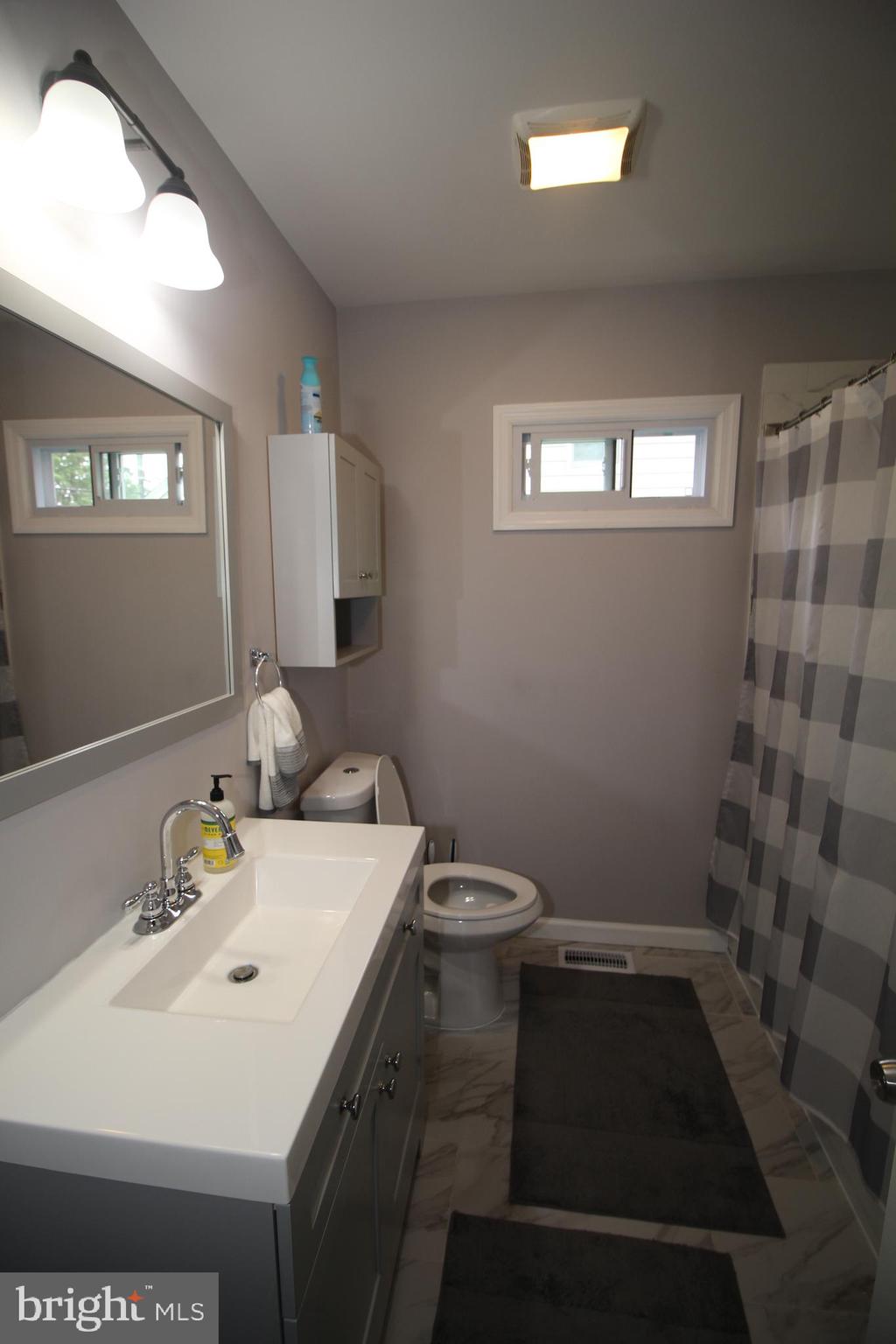 43 Sherwood Ave