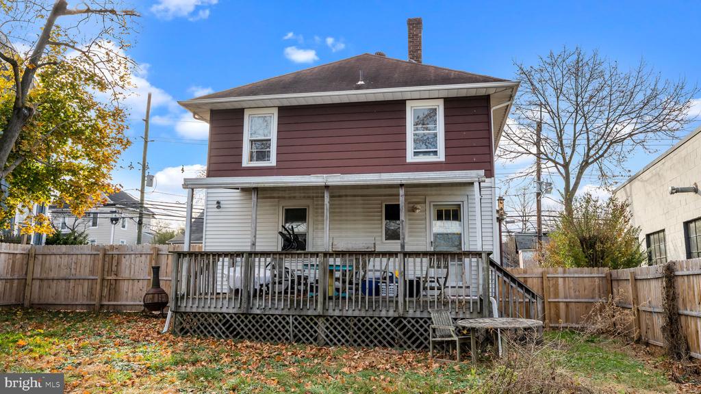 8 PRINCETON AVENUE
