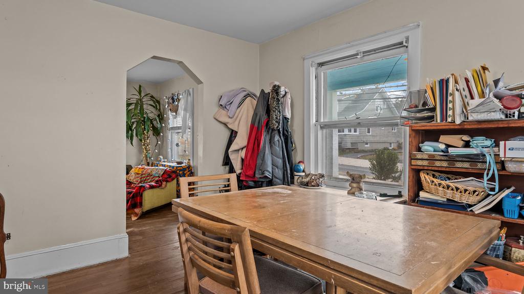 8 PRINCETON AVENUE