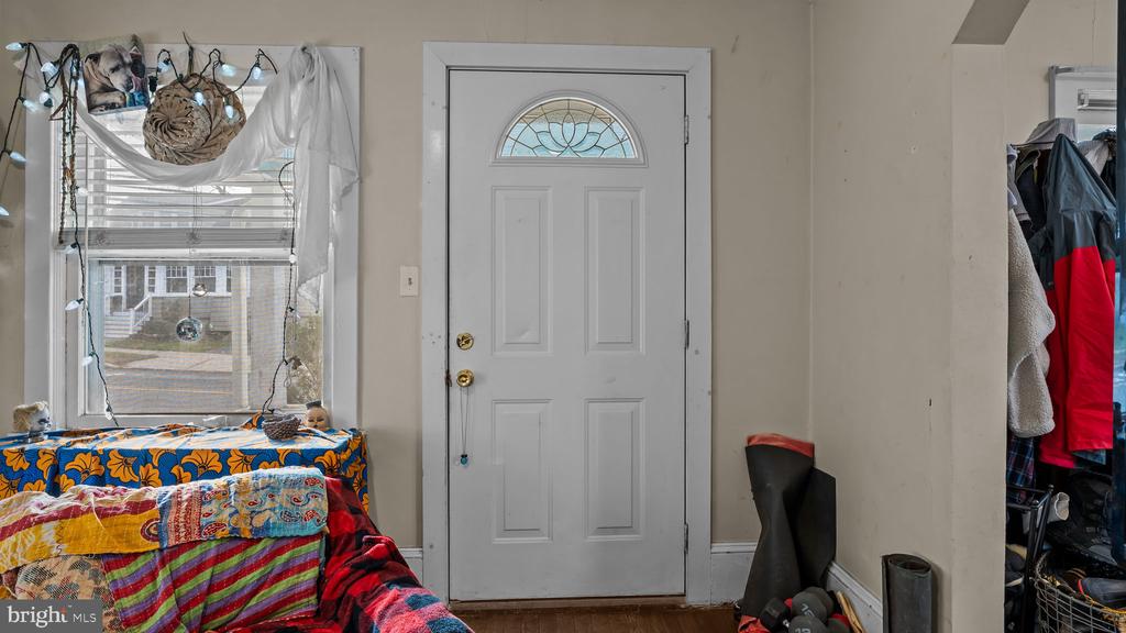 8 PRINCETON AVENUE