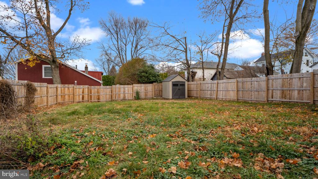 8 PRINCETON AVENUE
