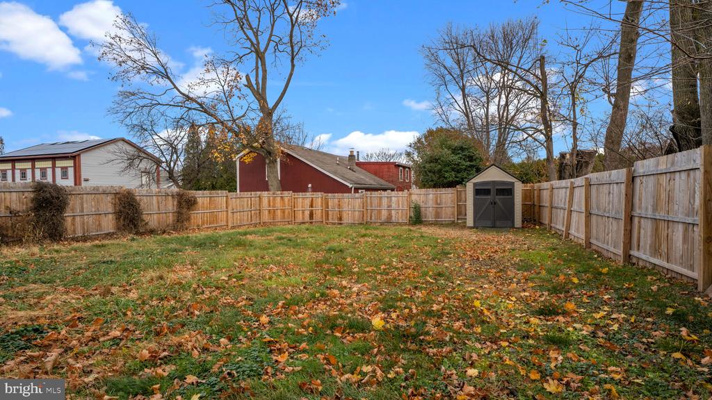 8 PRINCETON AVENUE