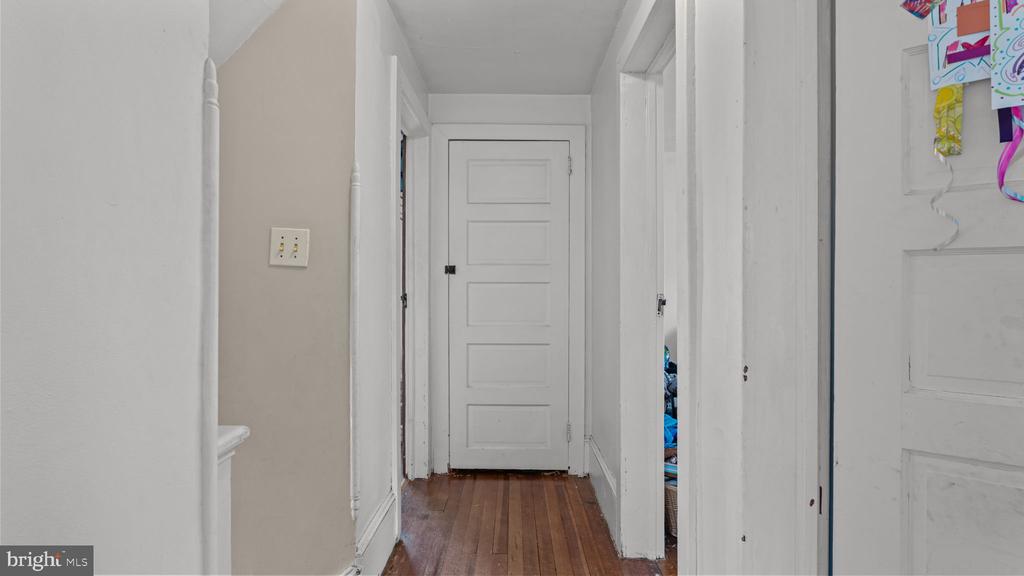 8 PRINCETON AVENUE