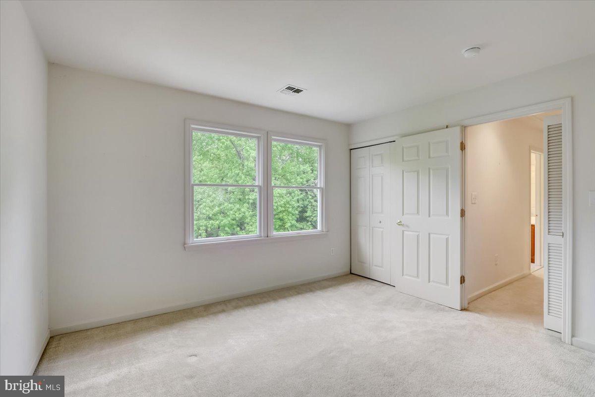 100a S Main St
