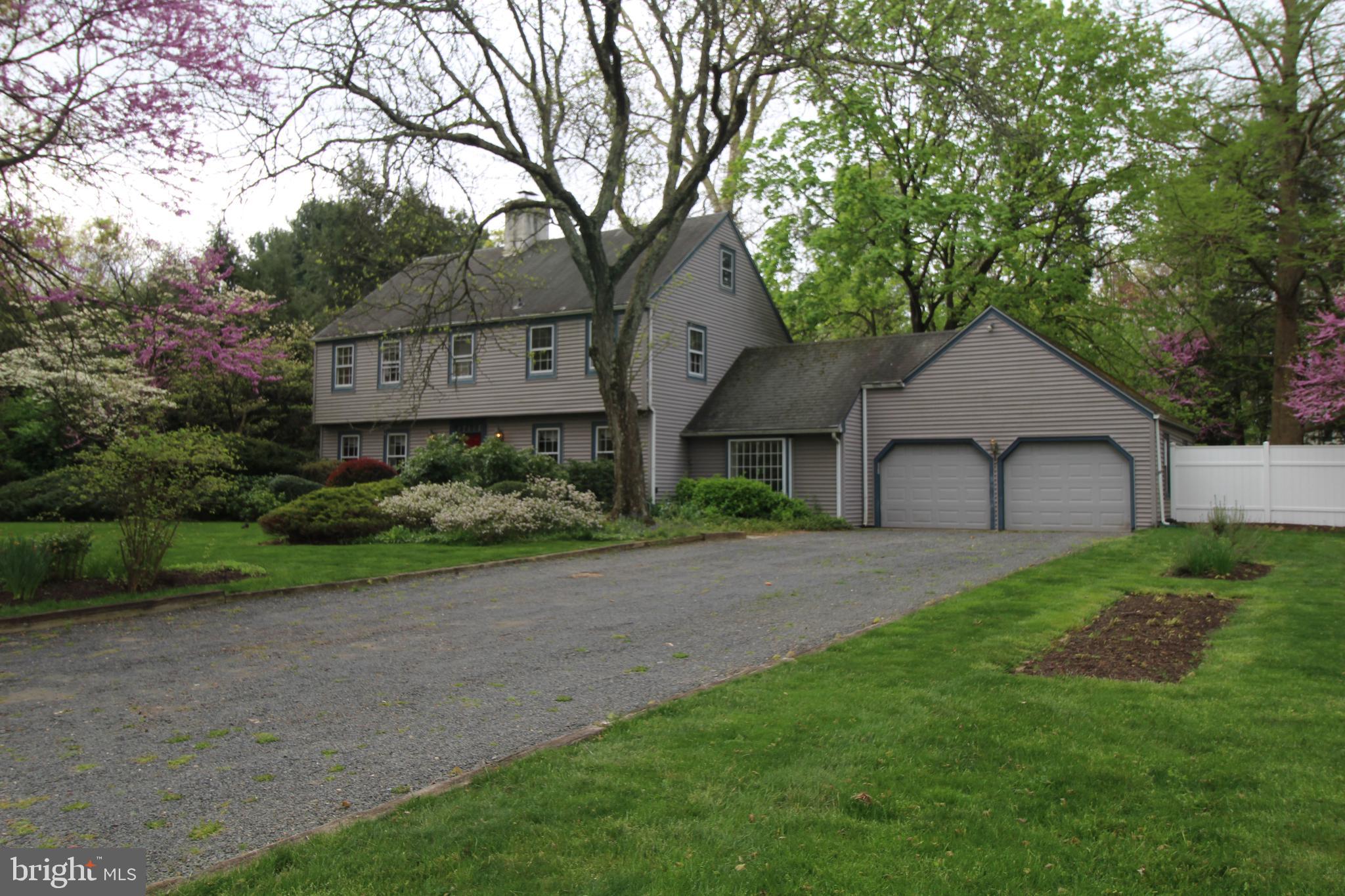 6 Wynnewood Dr