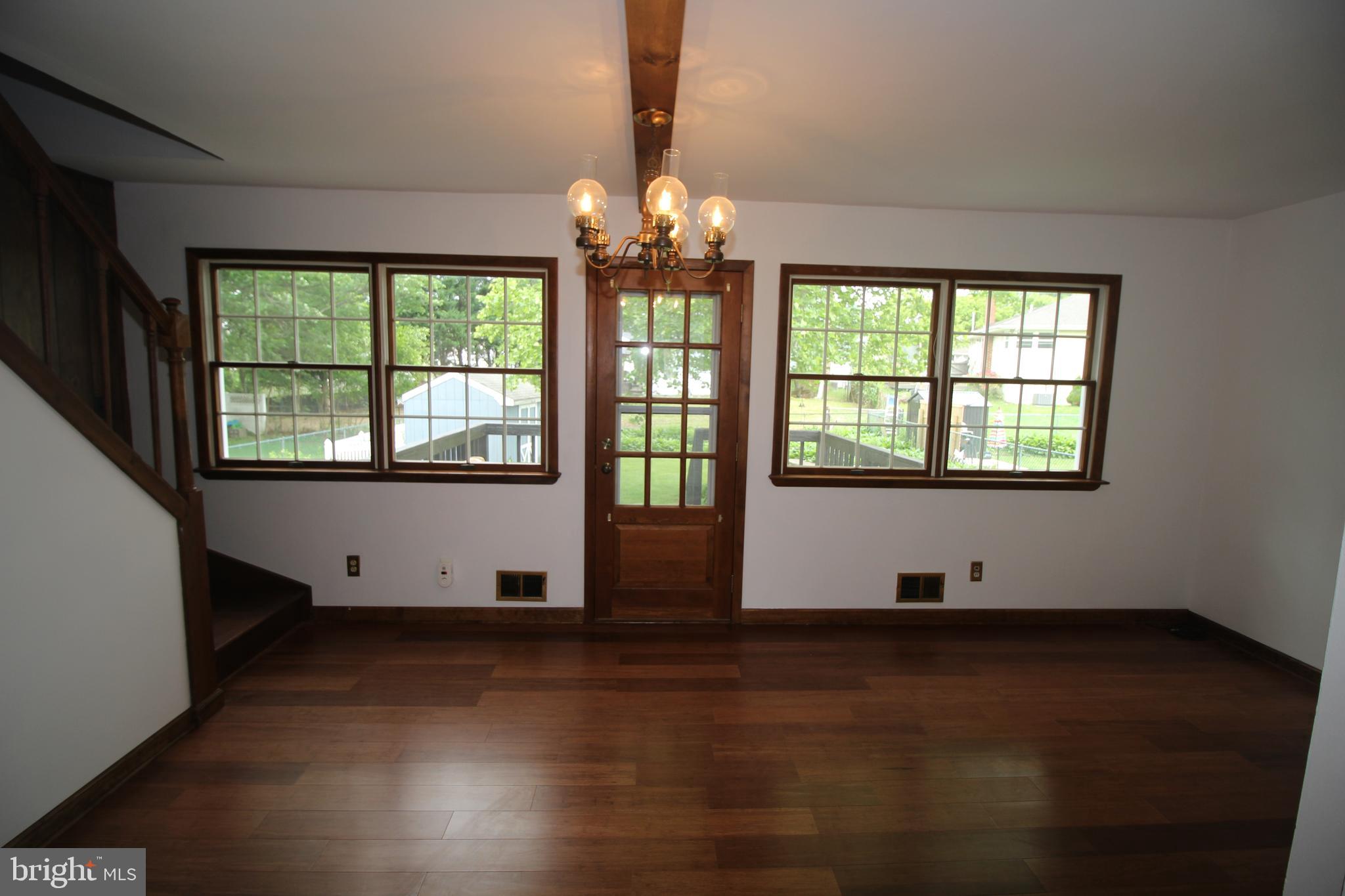 65 Albert Ave