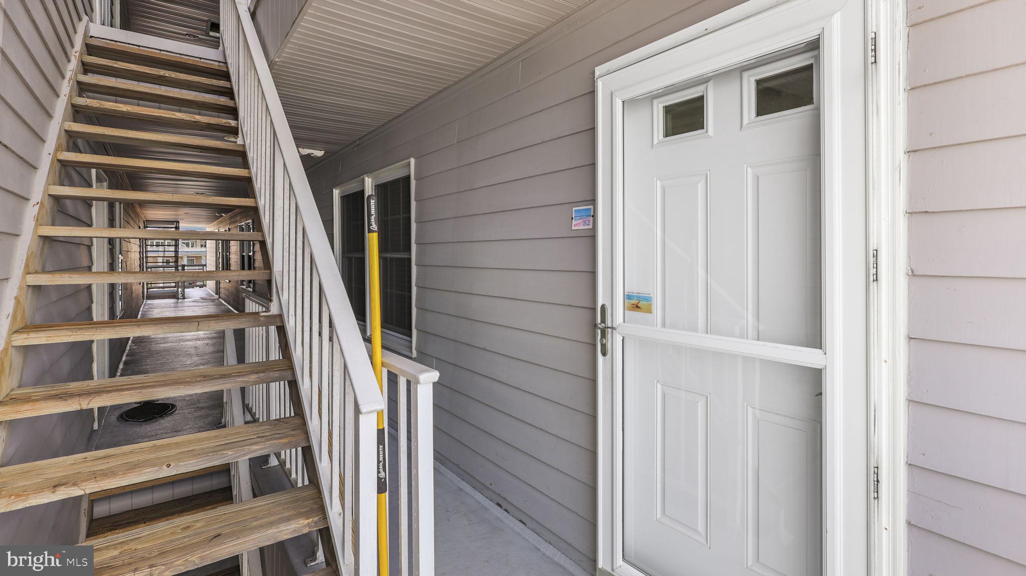 310 S West Ave #B2