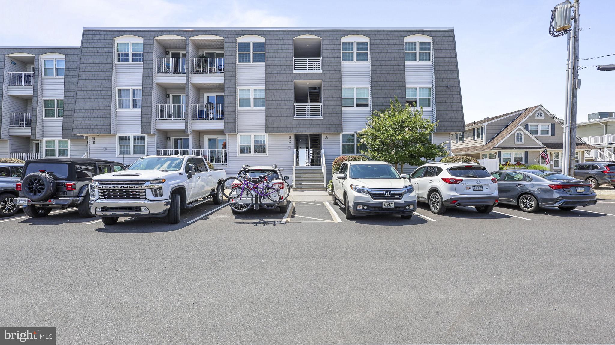 310 S West Ave #B2