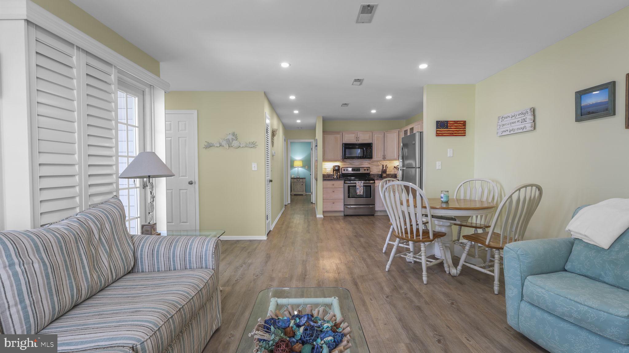 310 S West Ave #B2