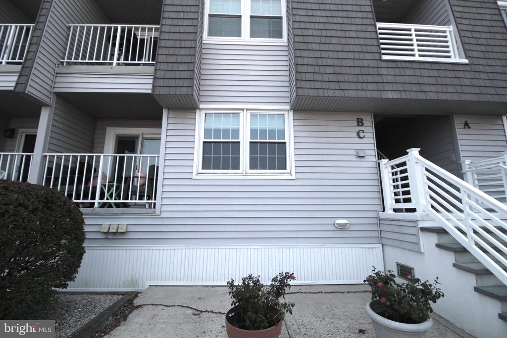 310 S West Ave #C1