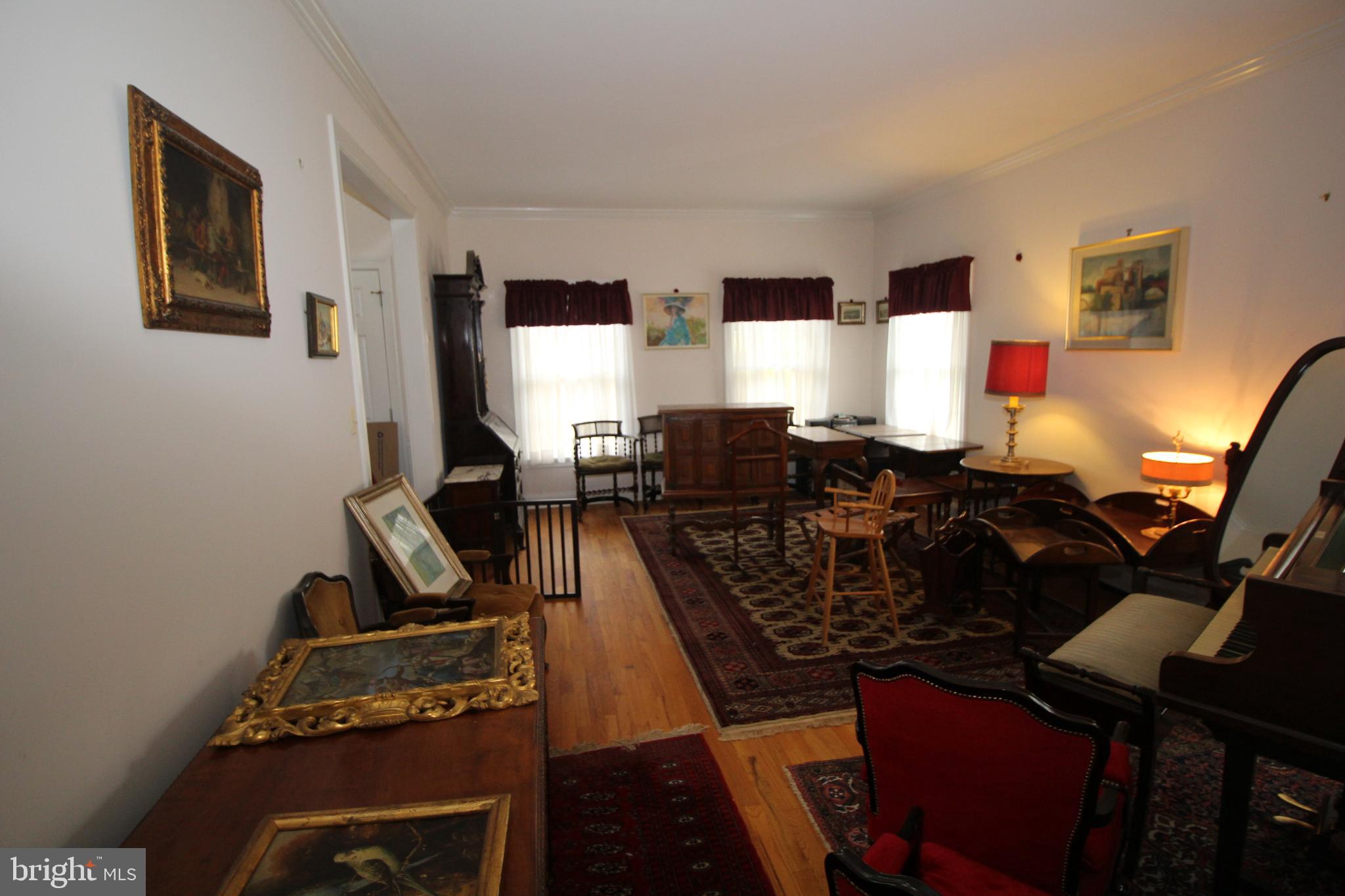 4 Hope Ct