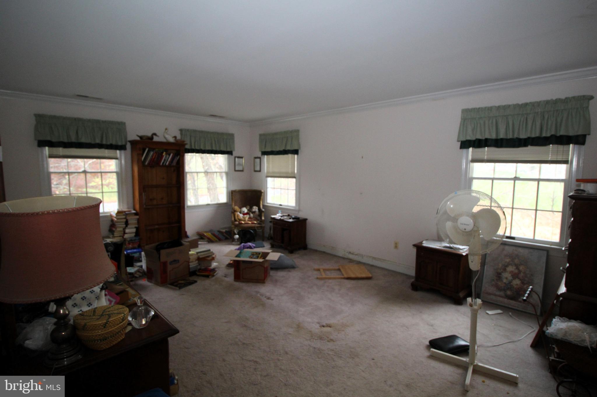 4 Hope Ct