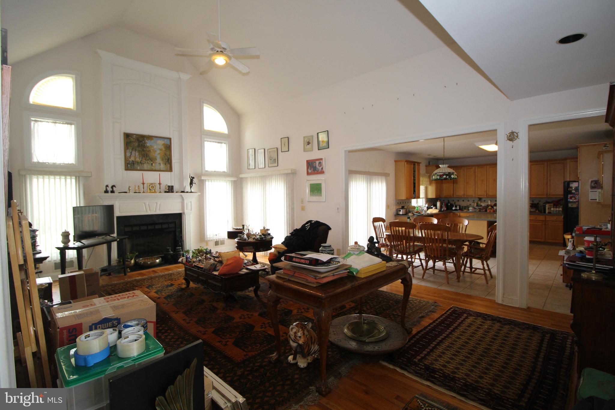 4 Hope Ct