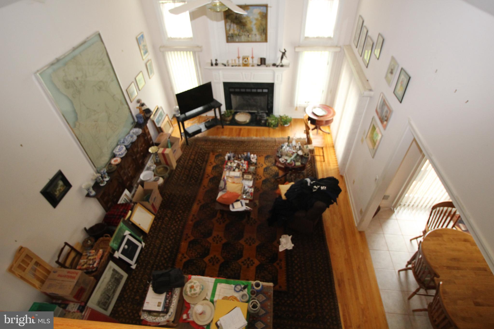 4 Hope Ct