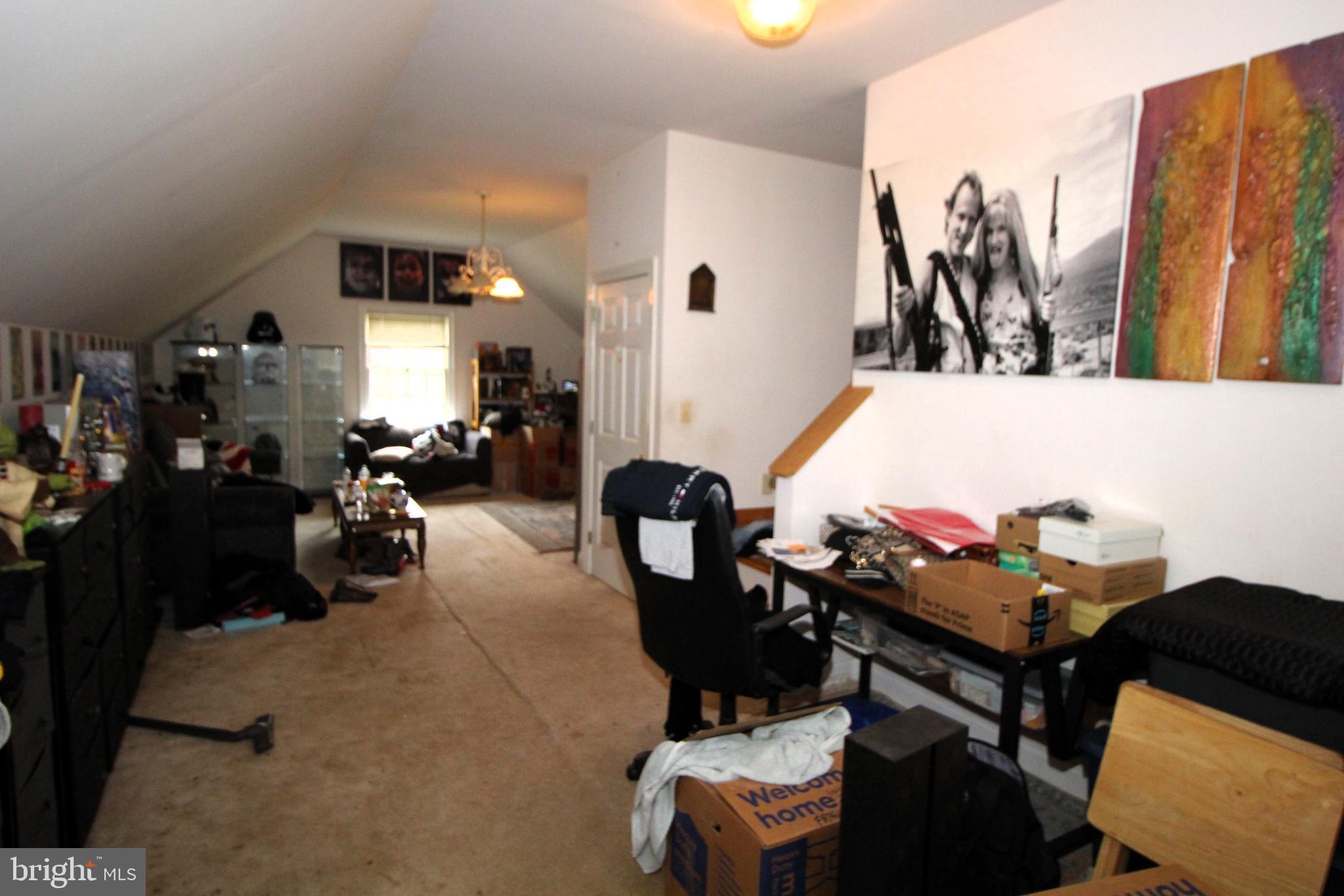 4 Hope Ct