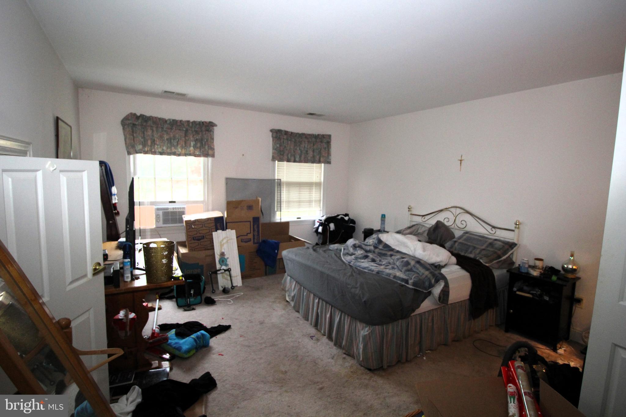 4 Hope Ct