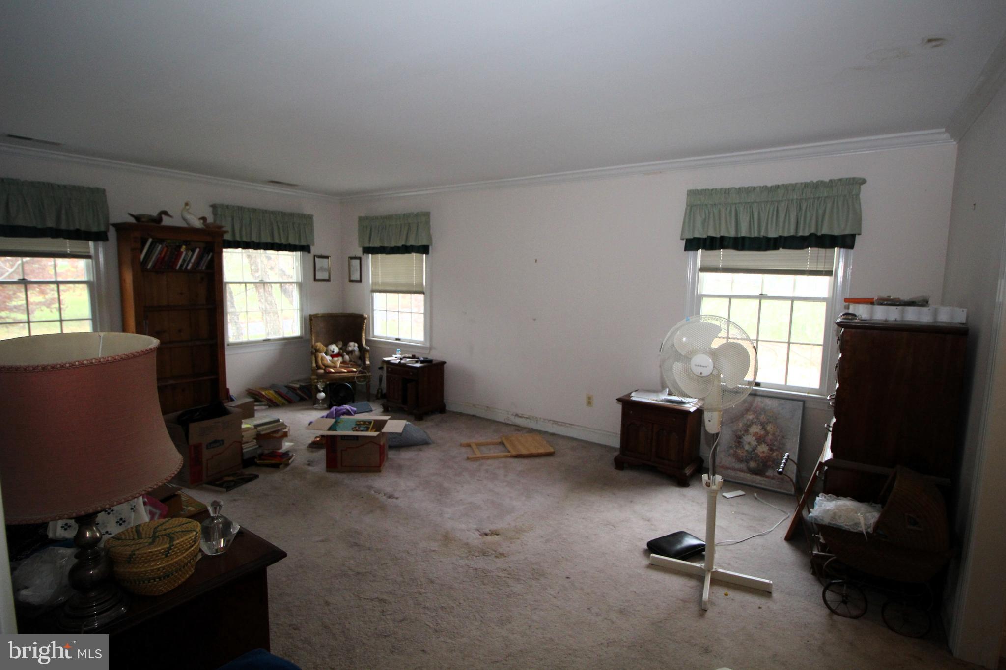 4 Hope Ct