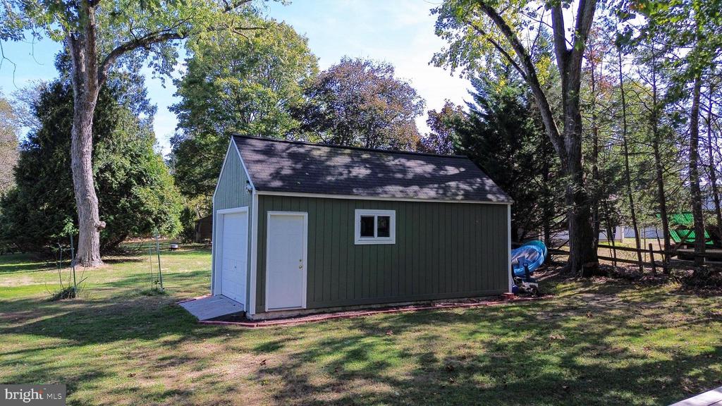 37 CRESCENT AVENUE