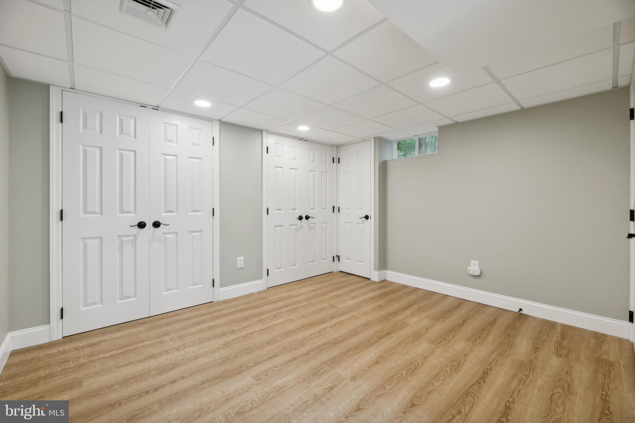 102 JAMESTOWN ROAD