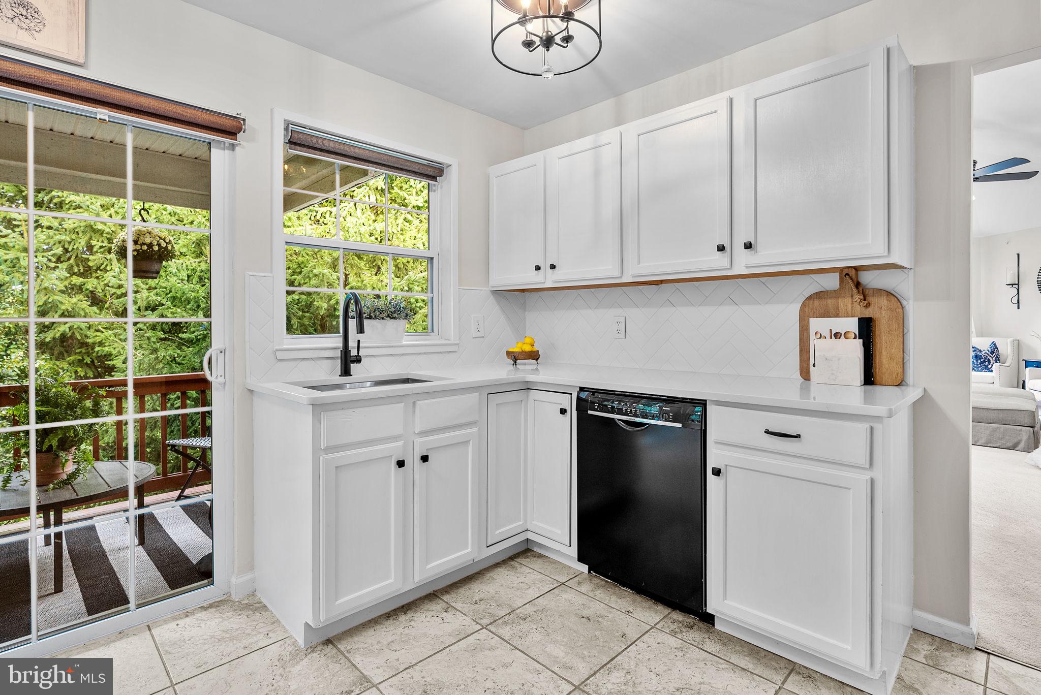 1264 Fairview Cir