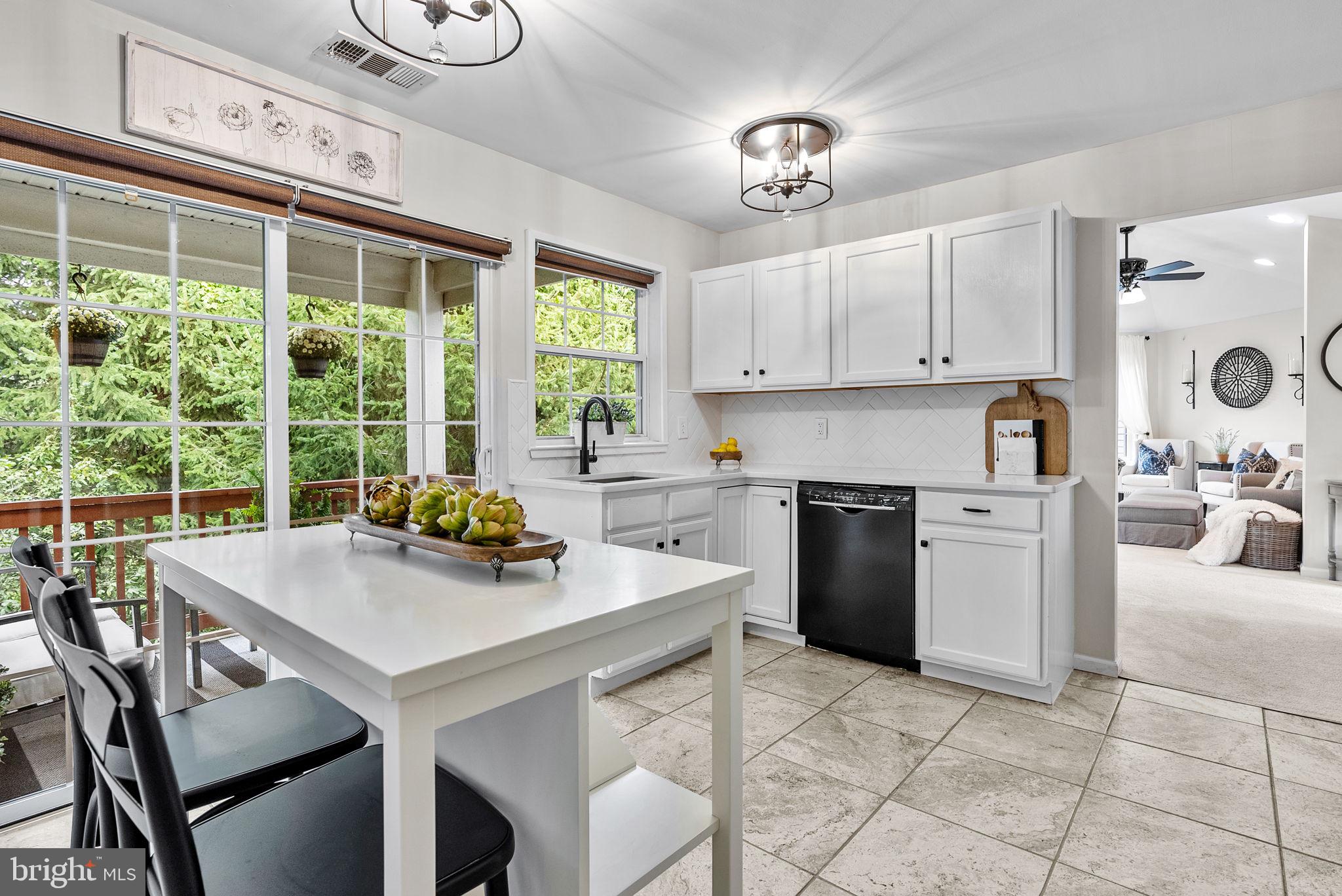 1264 Fairview Cir