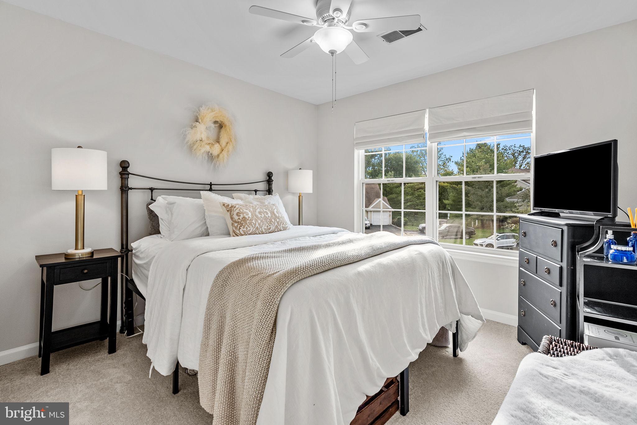 1264 Fairview Cir