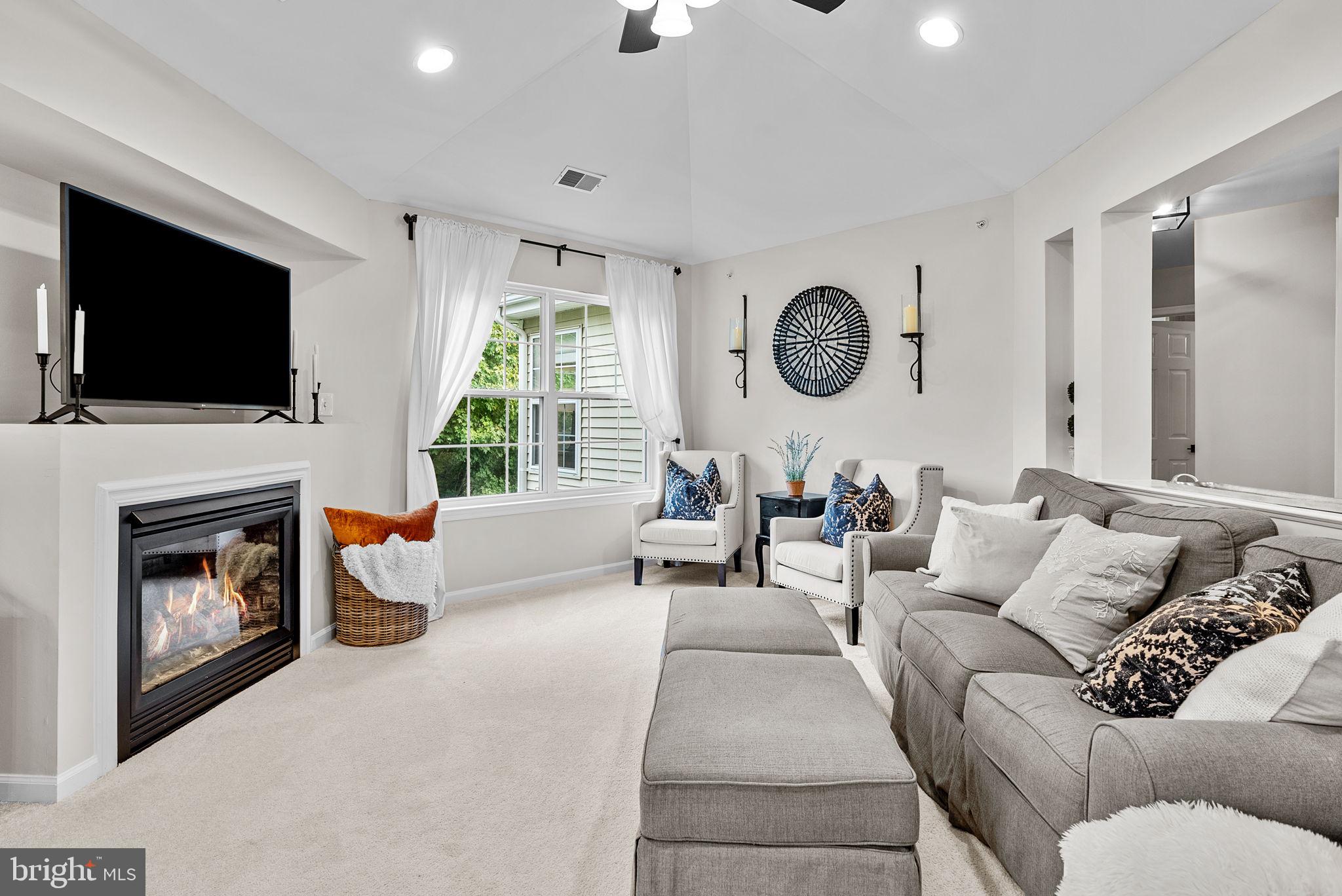1264 Fairview Cir