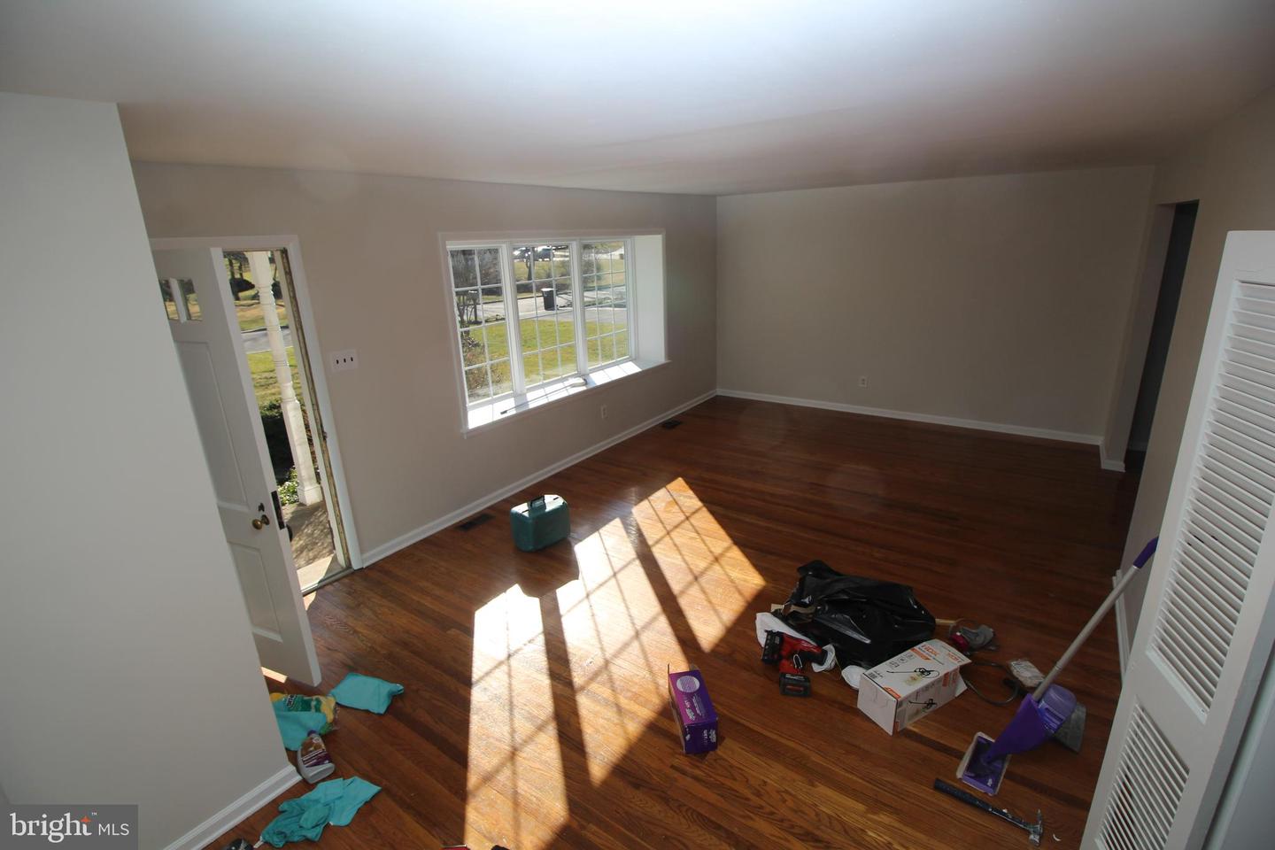 419 Merion Dr