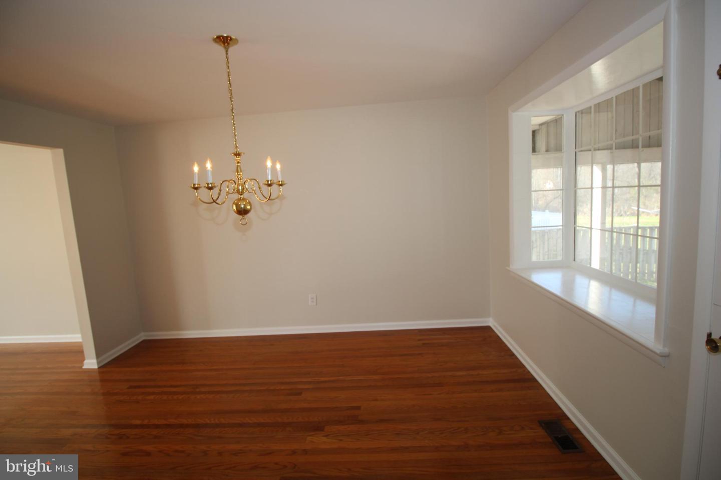 419 Merion Dr