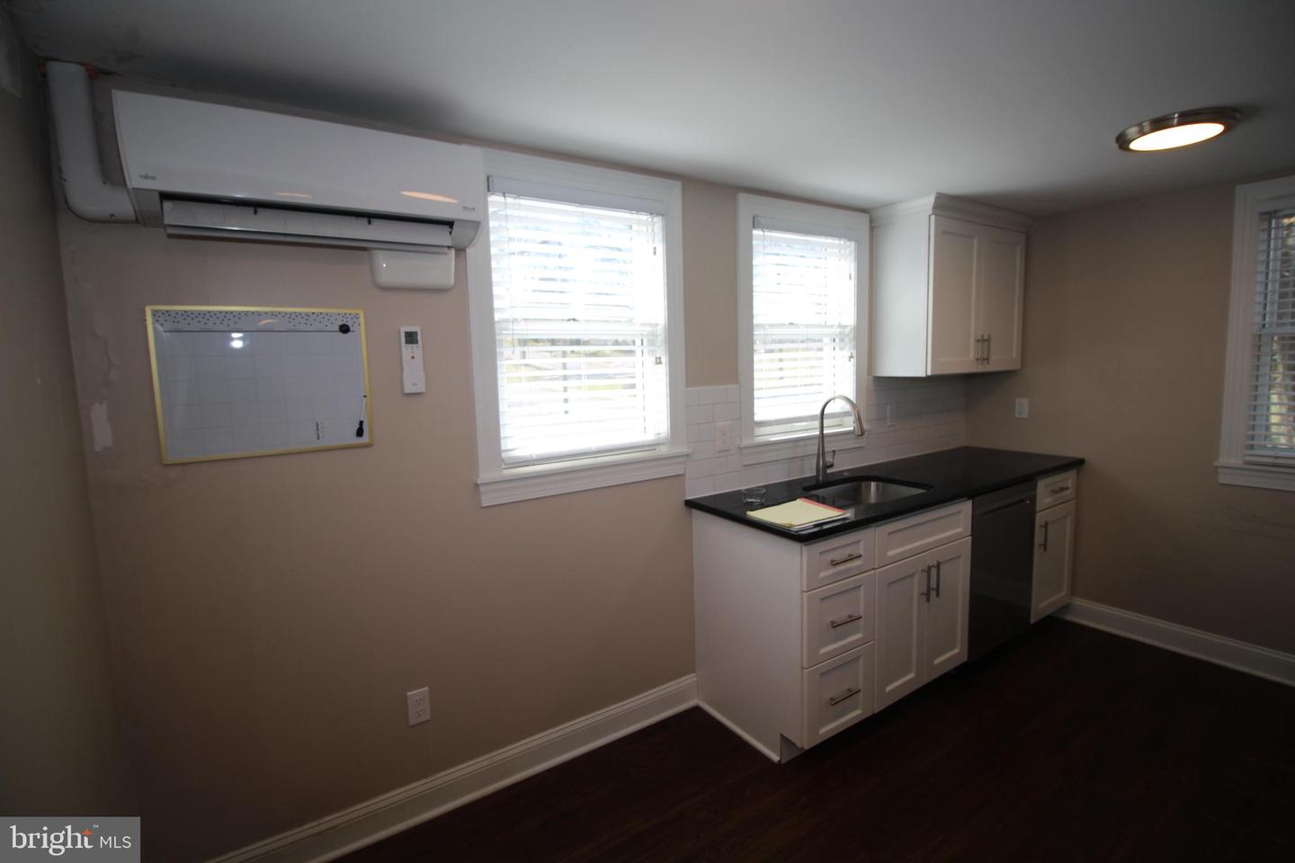 31 W Afton Ave #4