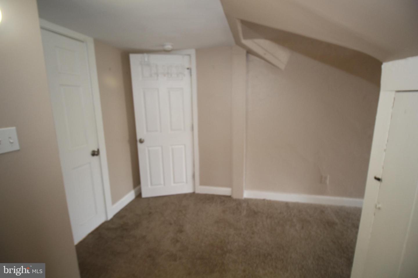 31 W Afton Ave #4