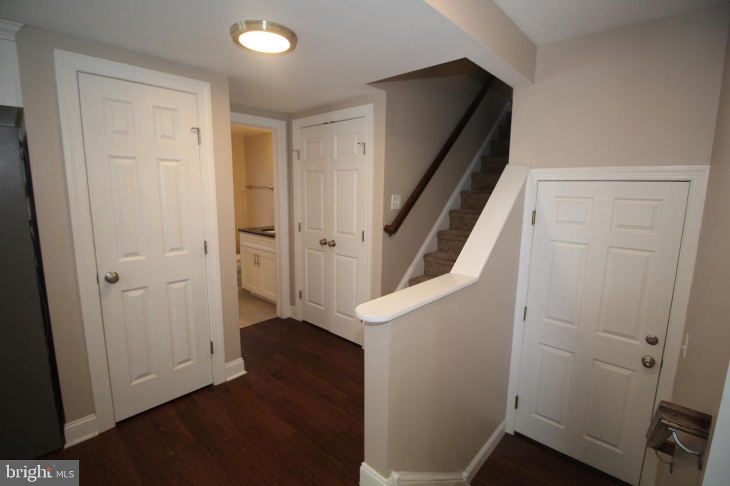 31 W Afton Ave #4