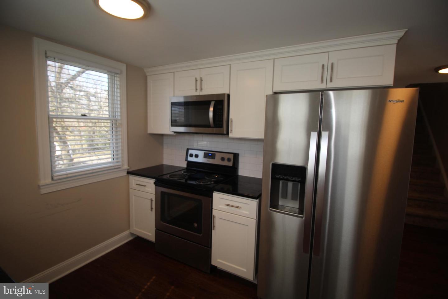31 W Afton Ave #4