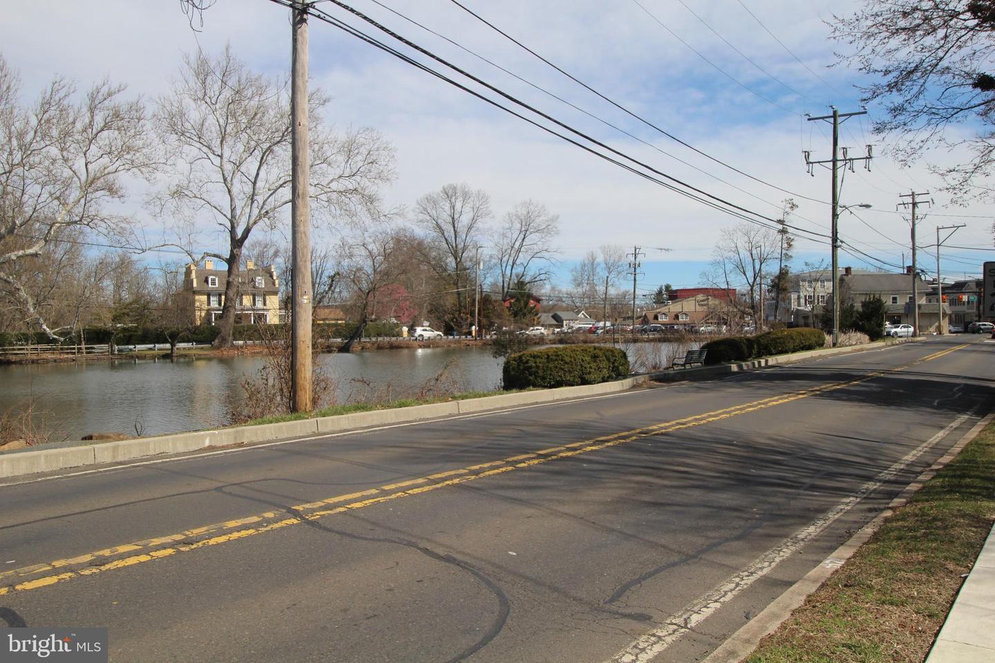 31 W Afton Ave #4