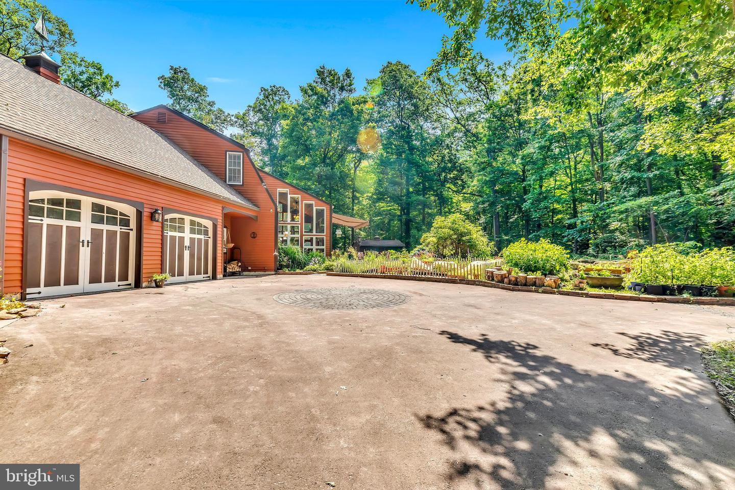 8132 Covered Bridge Rd