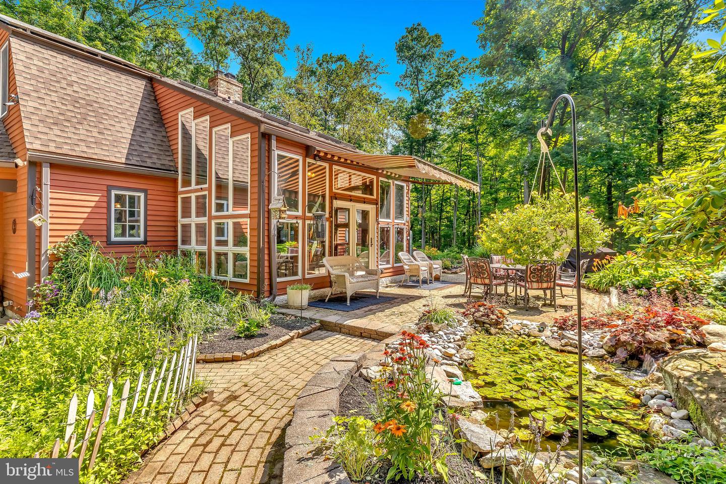 8132 Covered Bridge Rd