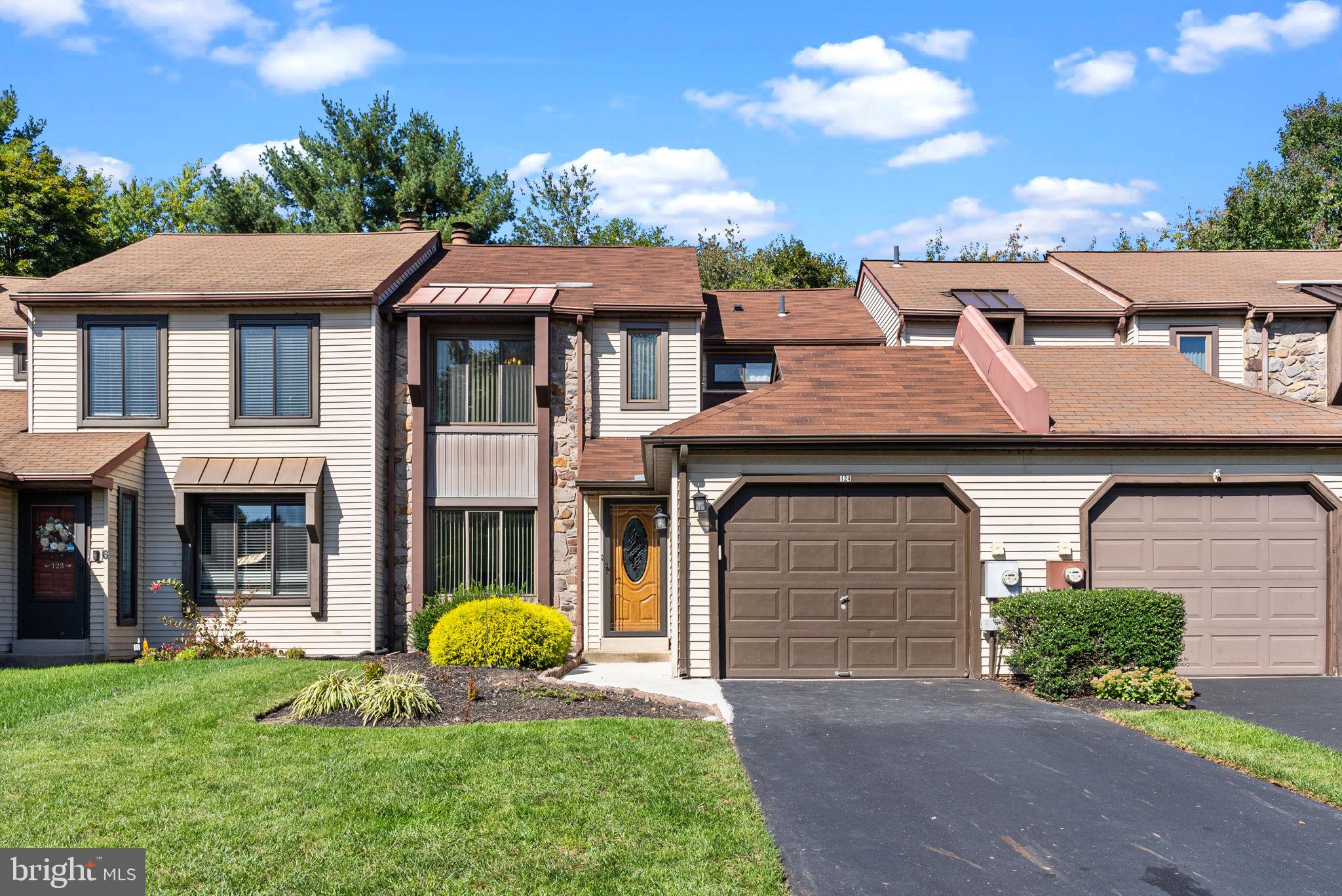 124 Granite Hill Ct