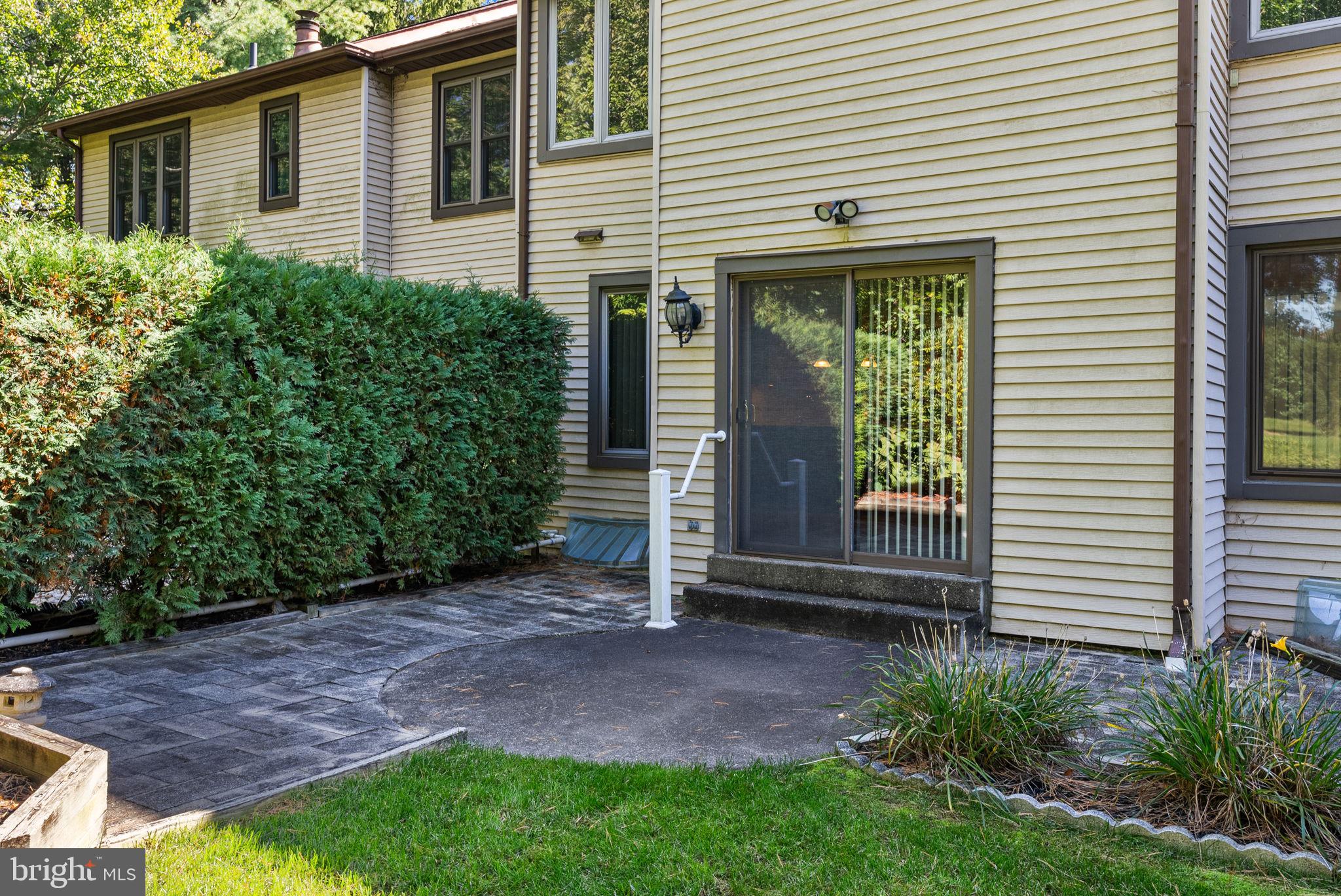 124 Granite Hill Ct