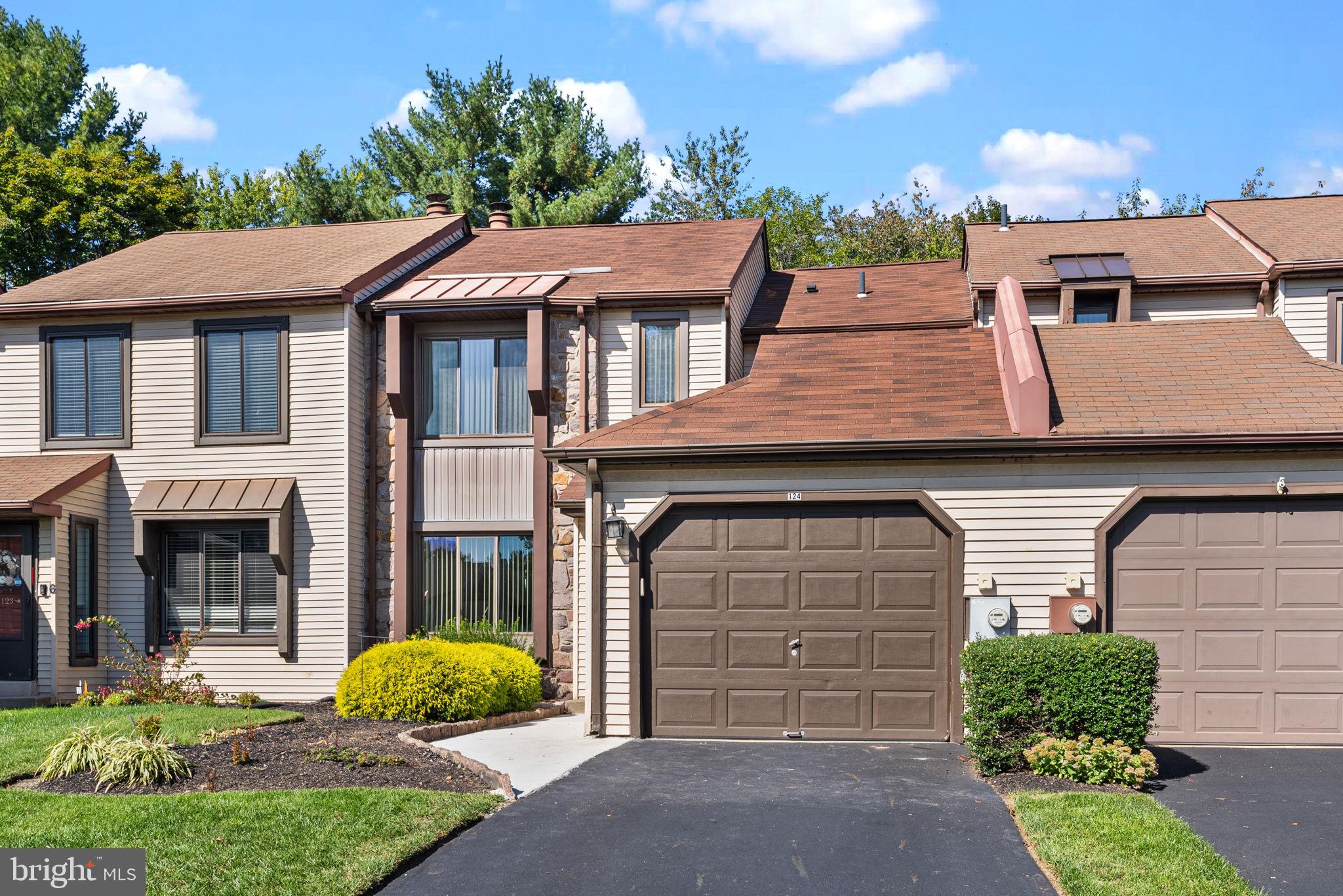 124 Granite Hill Ct