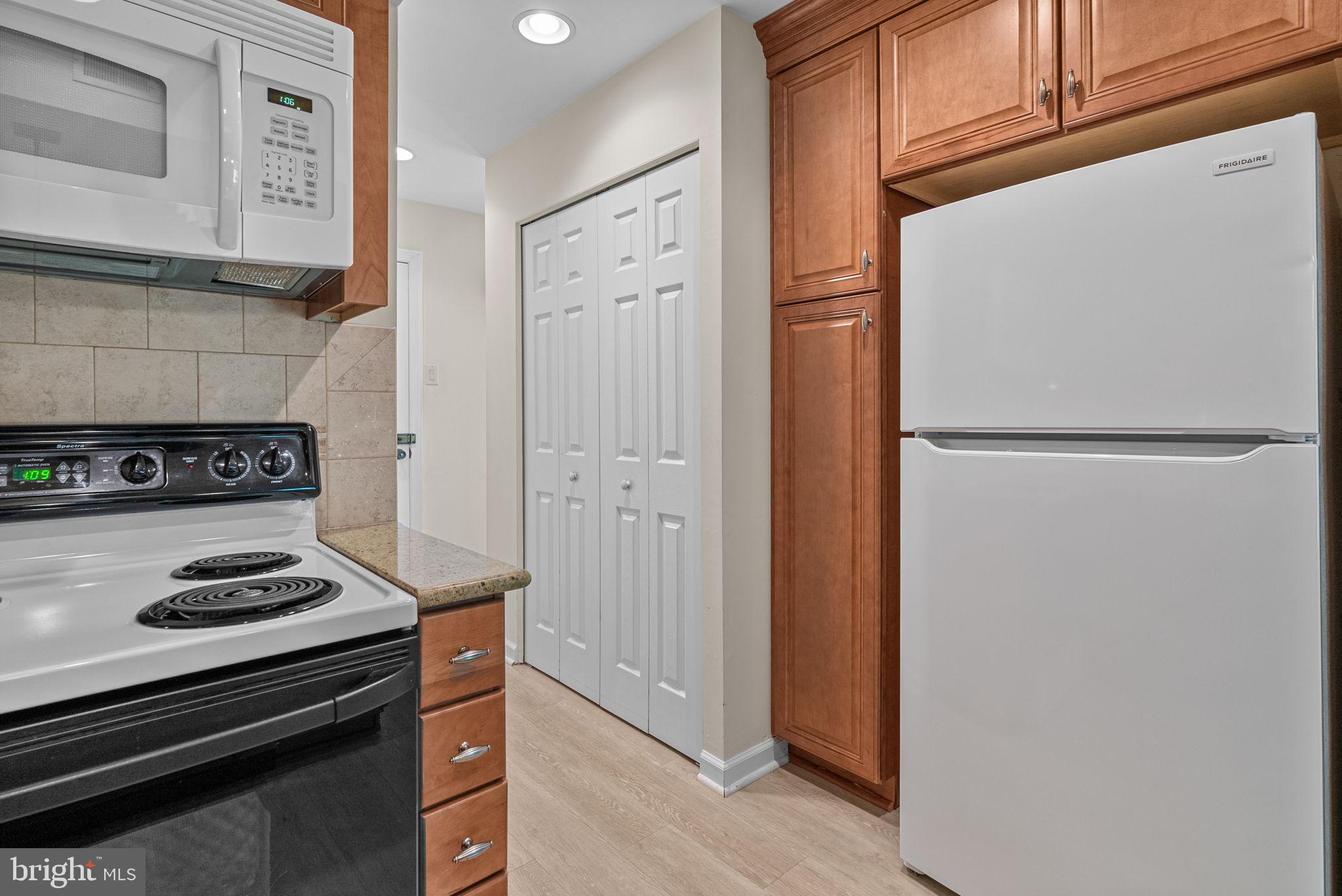 124 Granite Hill Ct