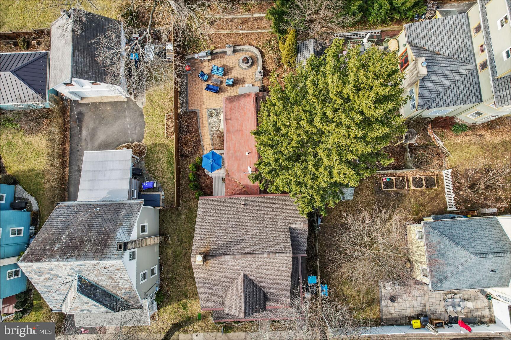 129 Worthington St