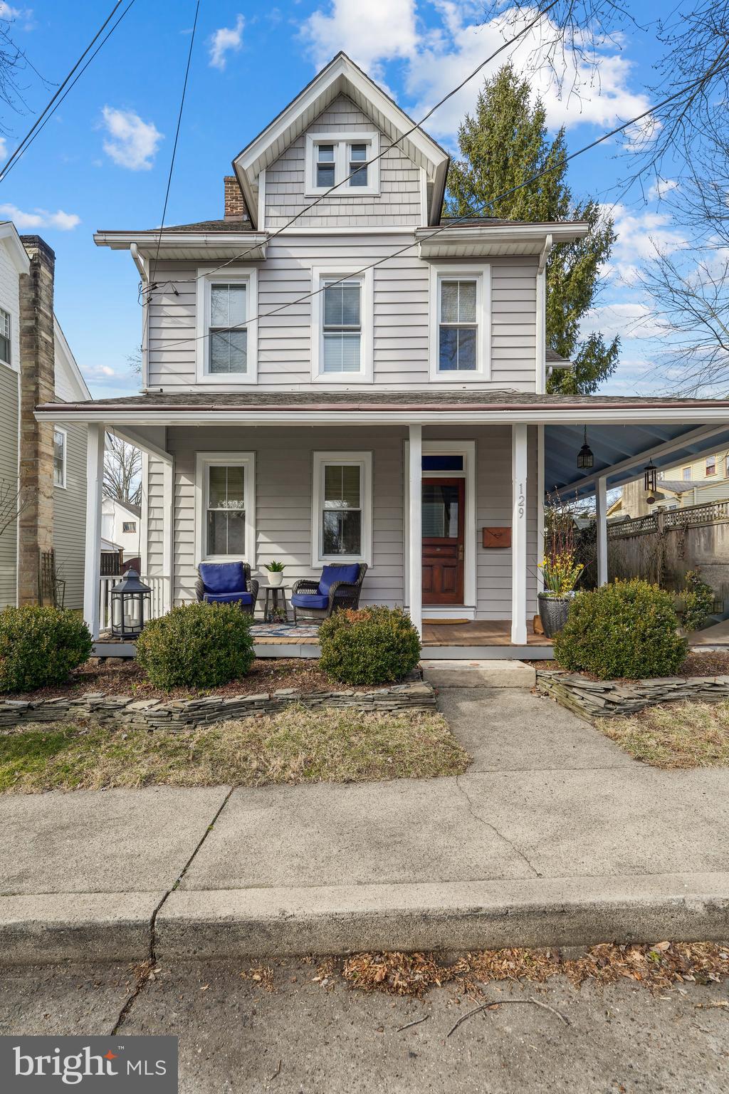 129 Worthington St