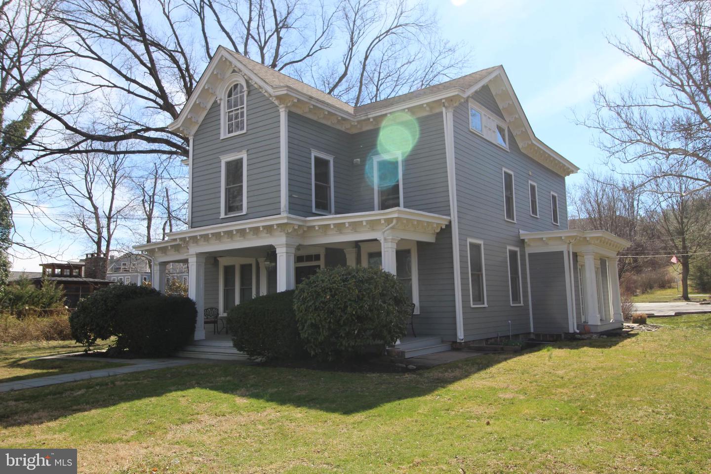 31 W Afton Ave #3