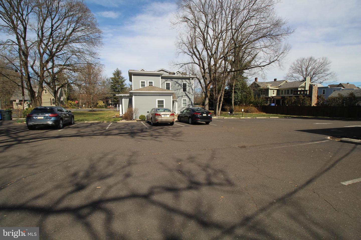 31 W Afton Ave #3
