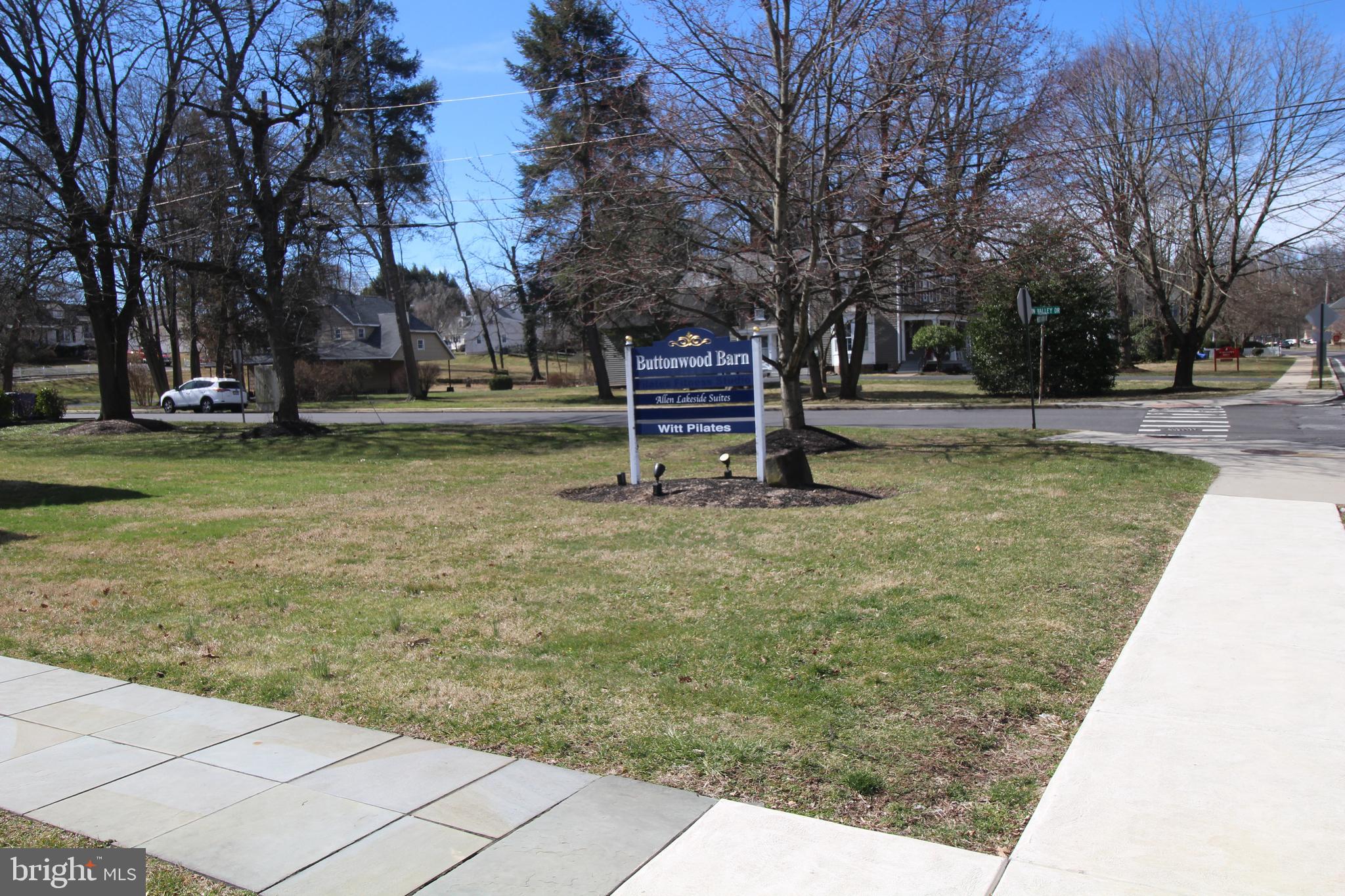 31 W Afton Ave #2