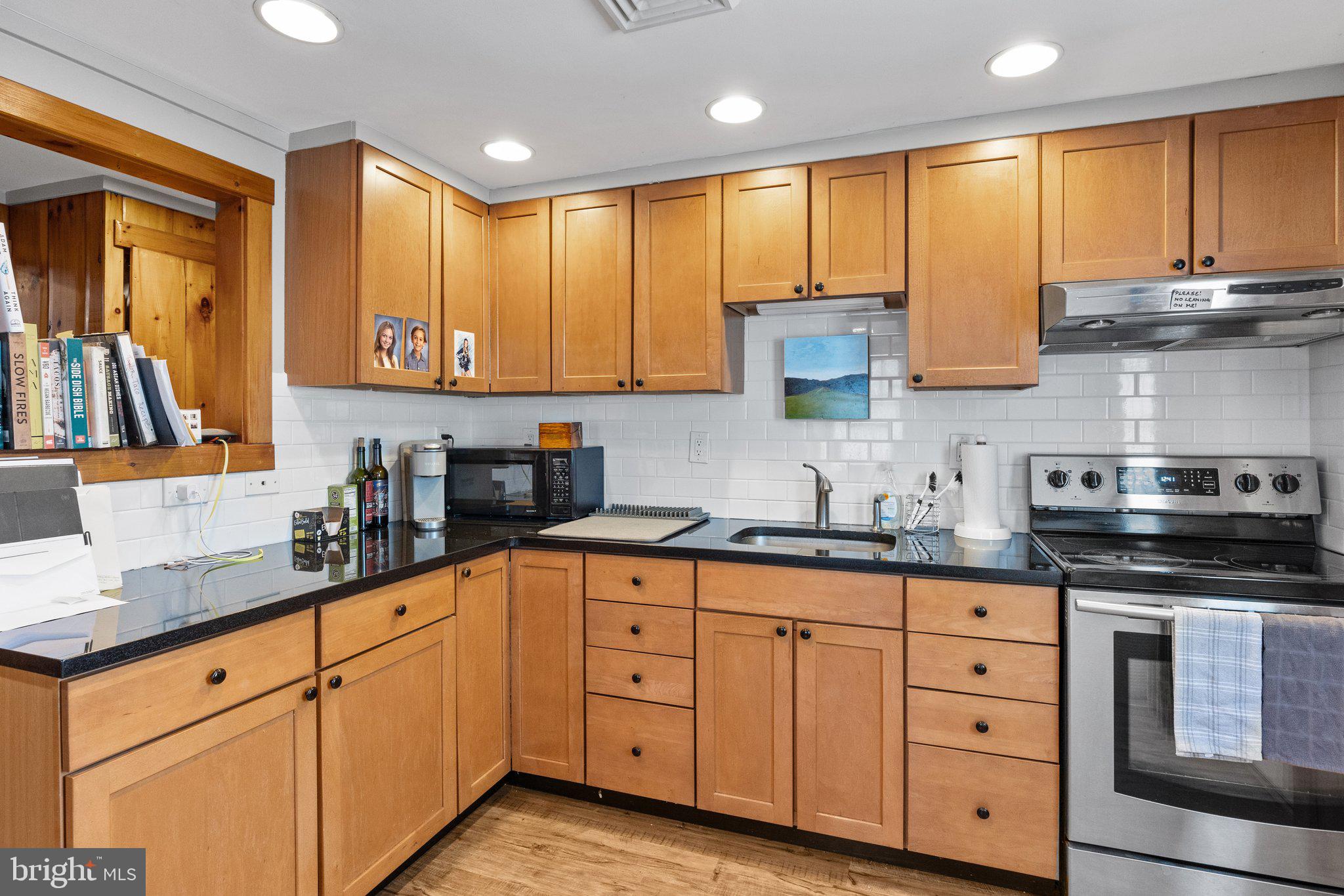 1099 General Greene Rd