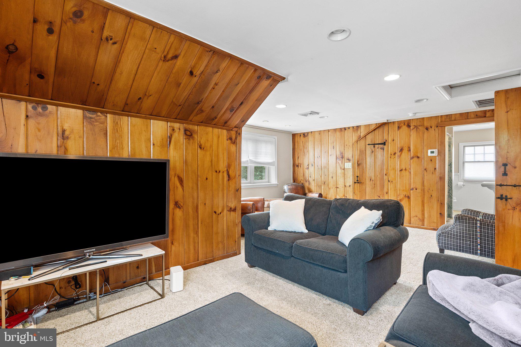 1099 General Greene Rd