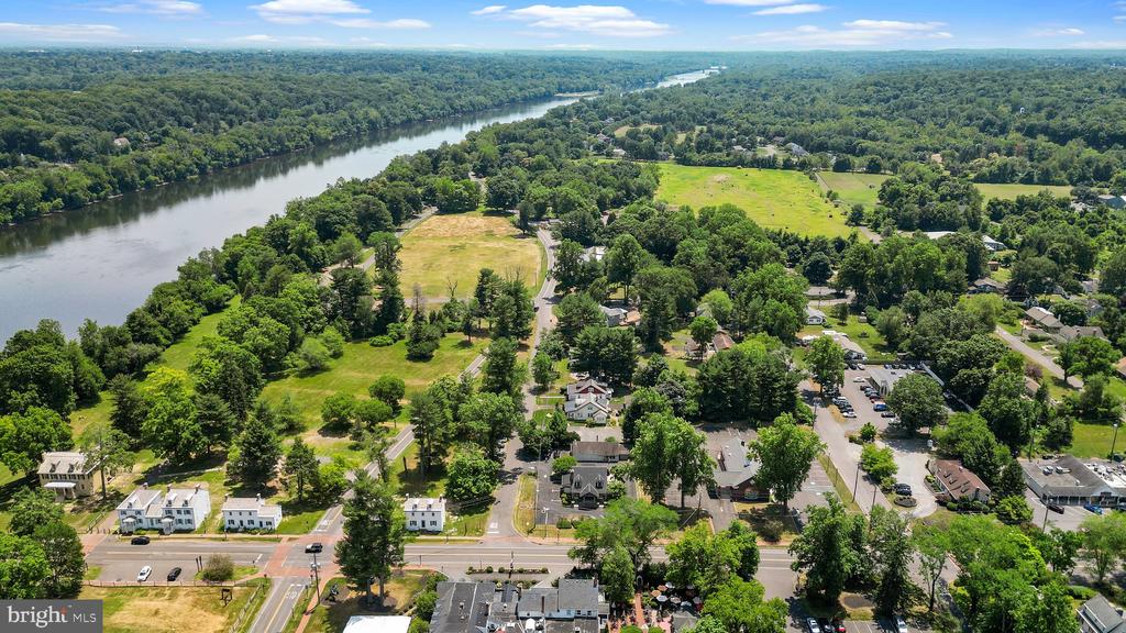1099 General Greene Rd