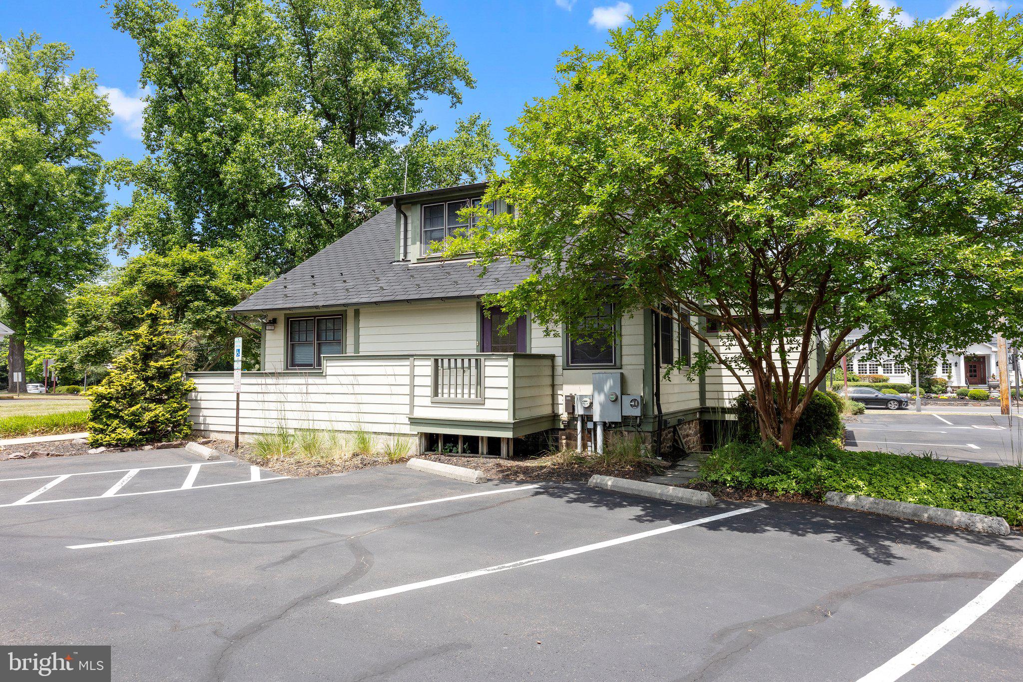 1099 General Greene Rd
